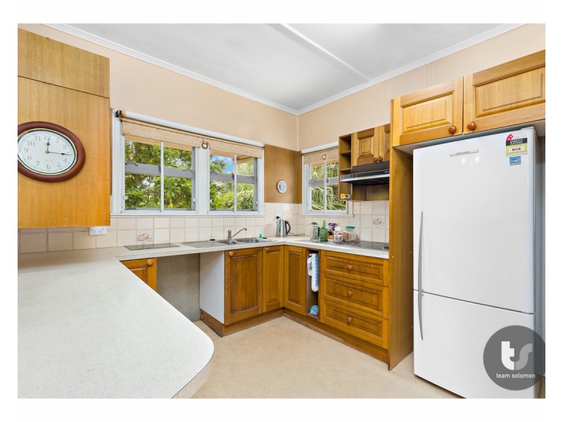 17 North Street, Cleveland QLD 4163