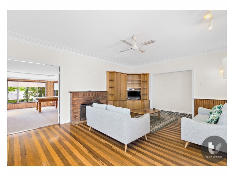 17 North Street, Cleveland QLD 4163