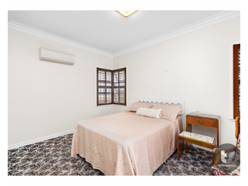 17 North Street, Cleveland QLD 4163