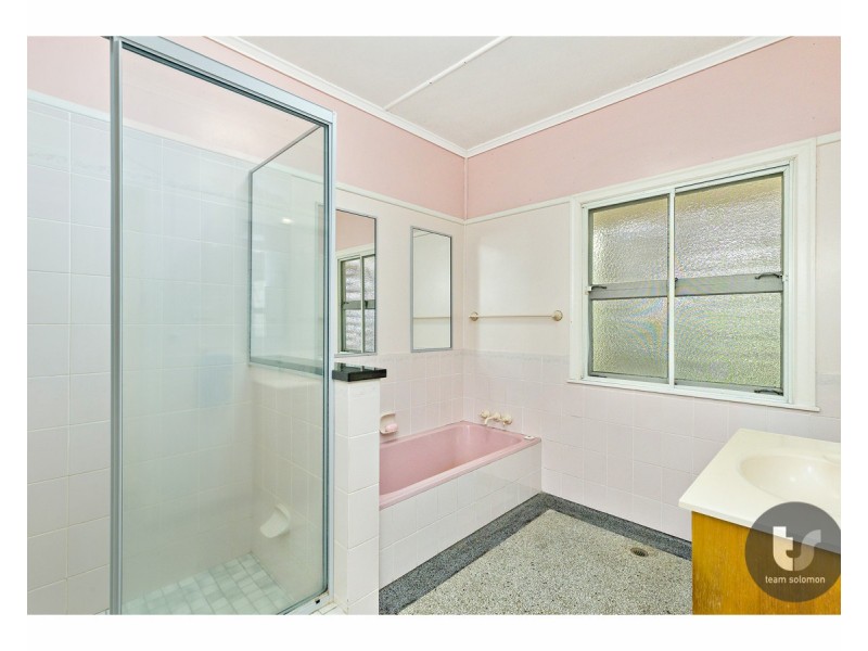 17 North Street, Cleveland QLD 4163