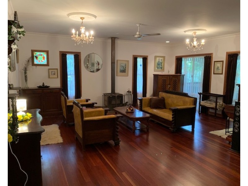 12-14 Erobin Street, Coochiemudlo Island QLD 4184