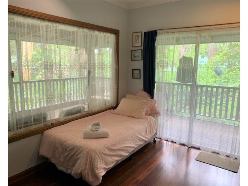 12-14 Erobin Street, Coochiemudlo Island QLD 4184