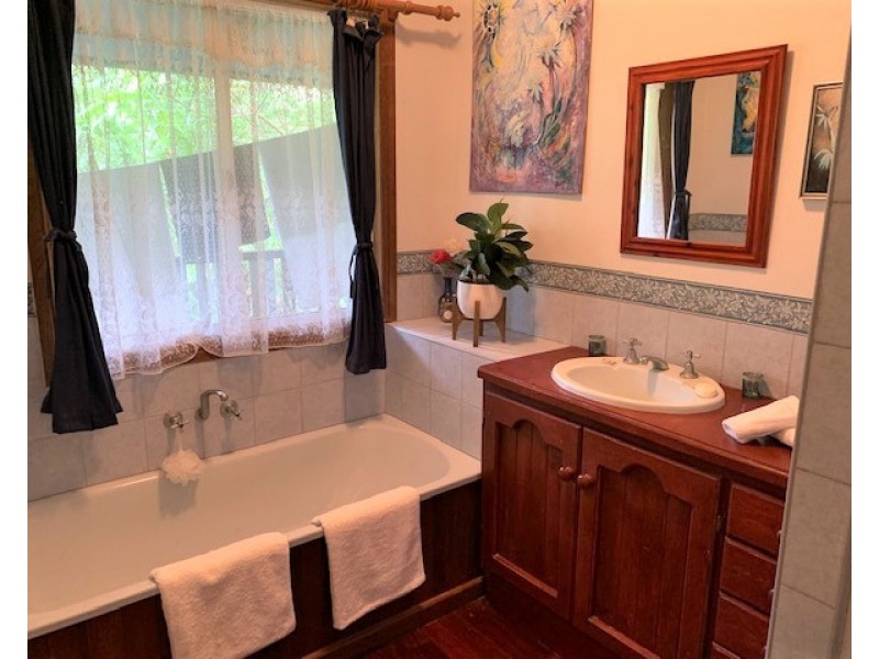 12-14 Erobin Street, Coochiemudlo Island QLD 4184