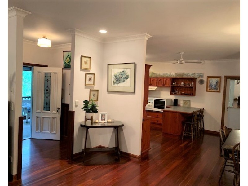 12-14 Erobin Street, Coochiemudlo Island QLD 4184