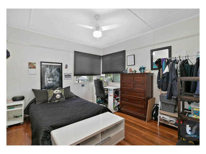 38 Stradbroke Street, Redland Bay QLD 4165