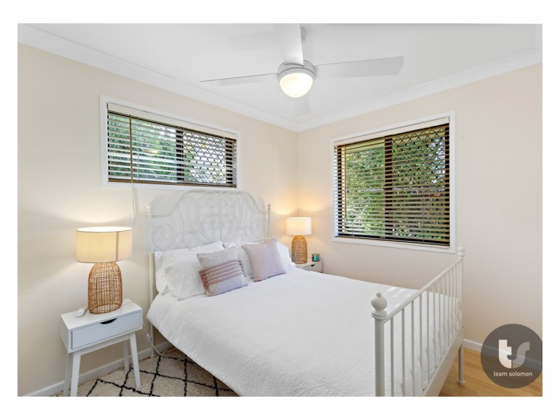 80-82 Collingwood Road, Birkdale QLD 4159