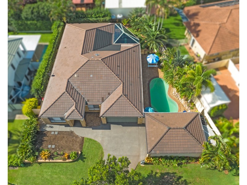 12 Hilary Avenue, Redland Bay QLD 4165