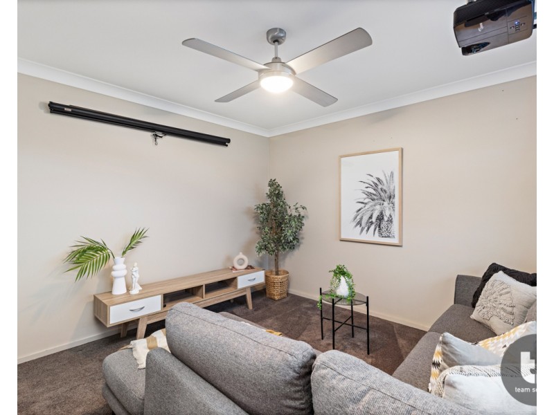 60 Sunningdale Drive, Redland Bay QLD 4165