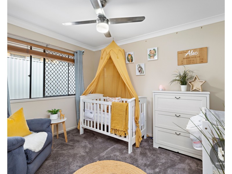 60 Sunningdale Drive, Redland Bay QLD 4165