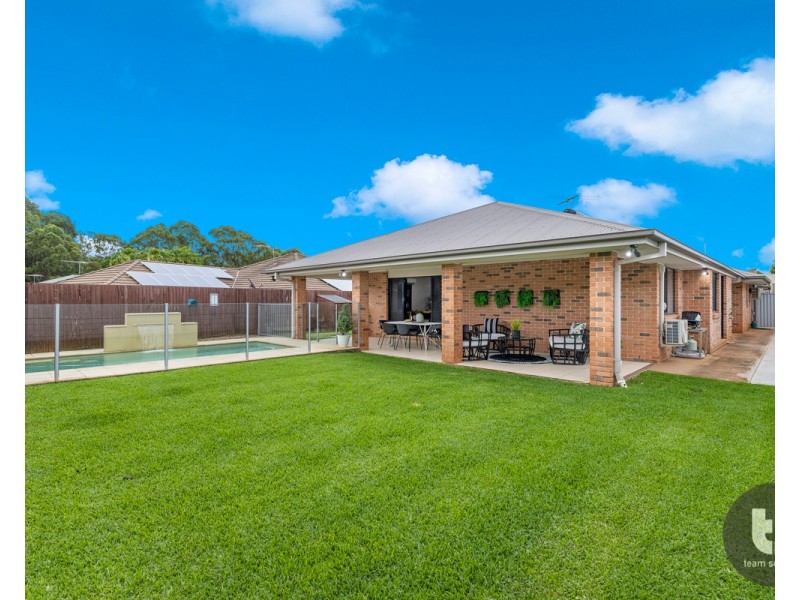 60 Sunningdale Drive, Redland Bay QLD 4165