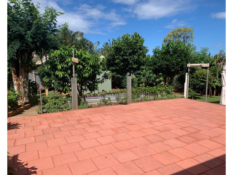 48 Cleveland-Redland Bay Road, Thornlands QLD 4164