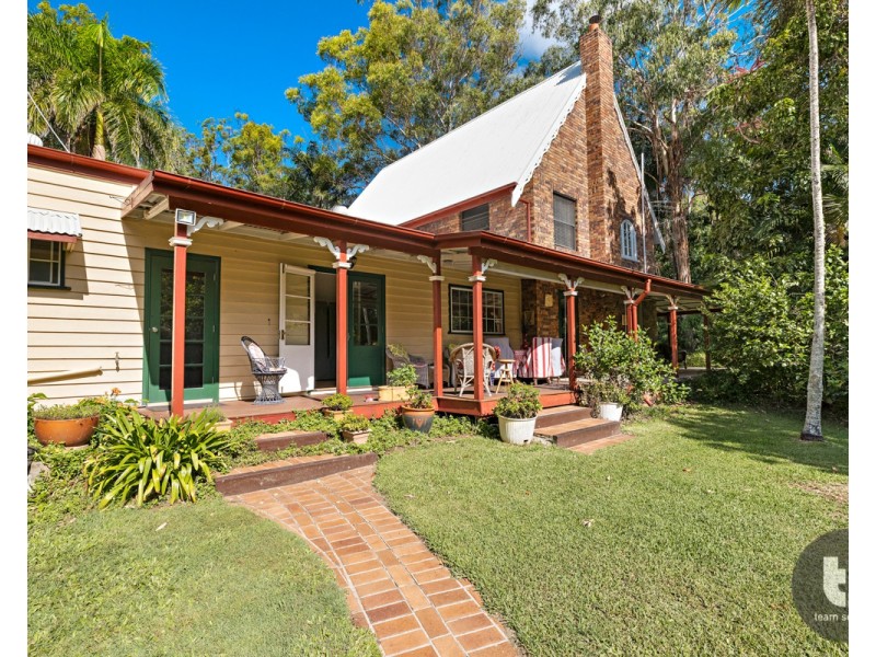 49-51 Dinwoodie Road, Thornlands QLD 4164