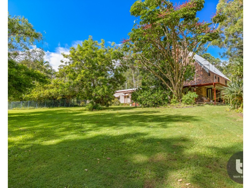 49-51 Dinwoodie Road, Thornlands QLD 4164