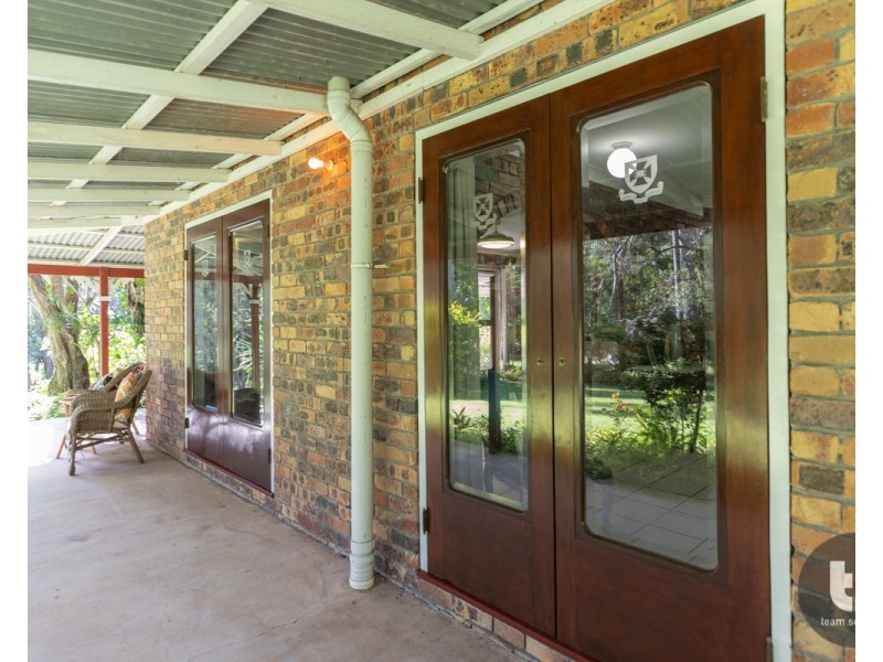 49-51 Dinwoodie Road, Thornlands QLD 4164