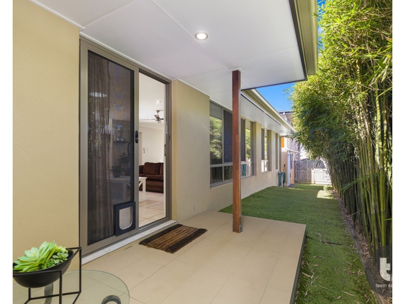 14a Glenjustines Street, Wynnum West QLD 4178
