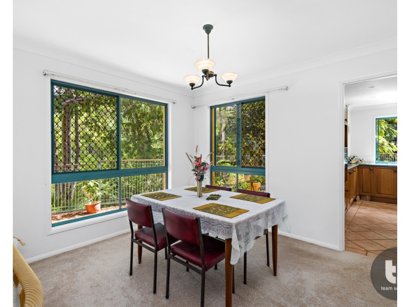 25 Fletcher Terrace, Ormiston QLD 4160
