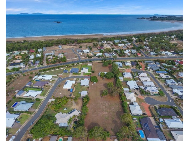 Lot 6 Shoal Point Road, Bucasia QLD 4750