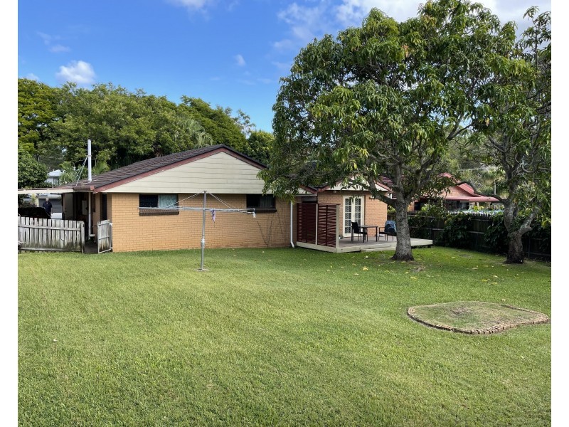4 Tanderra Street, Cleveland QLD 4163