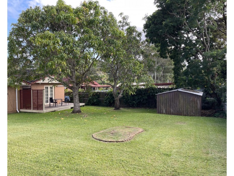 4 Tanderra Street, Cleveland QLD 4163