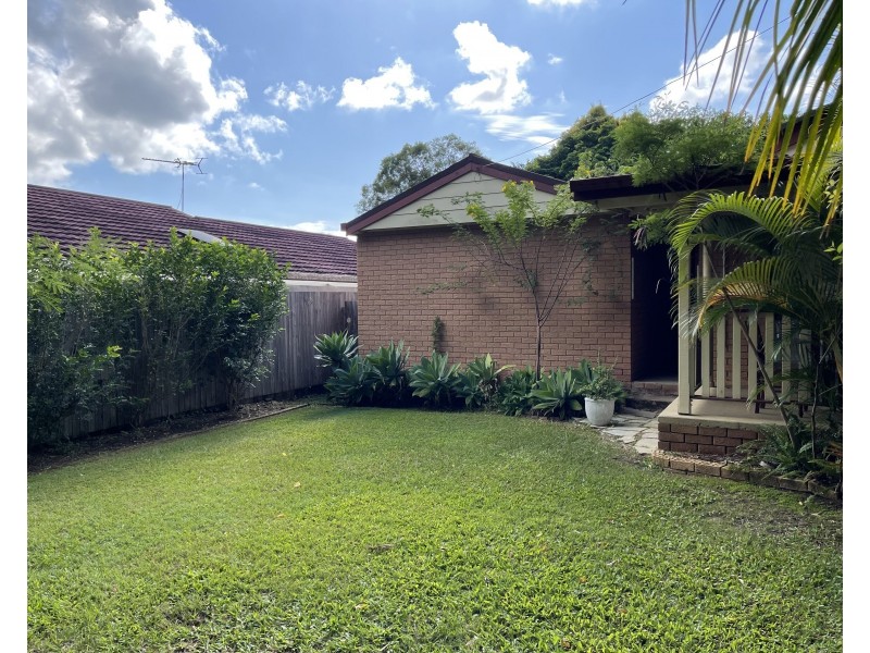 4 Tanderra Street, Cleveland QLD 4163