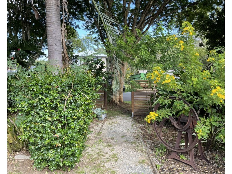 4 Tanderra Street, Cleveland QLD 4163