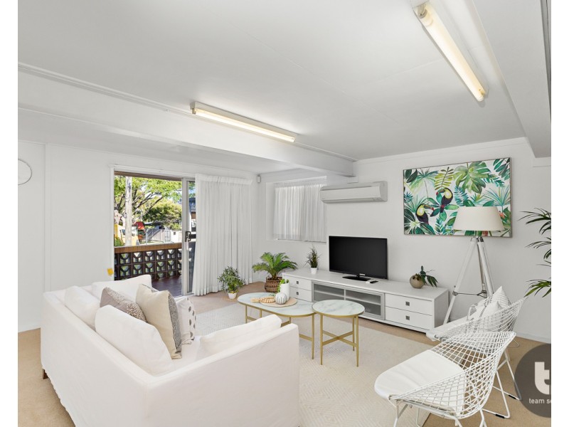 14 Glenjustins Street, Wynnum West QLD 4178