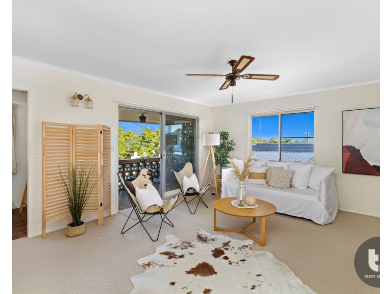 14 Glenjustins Street, Wynnum West QLD 4178