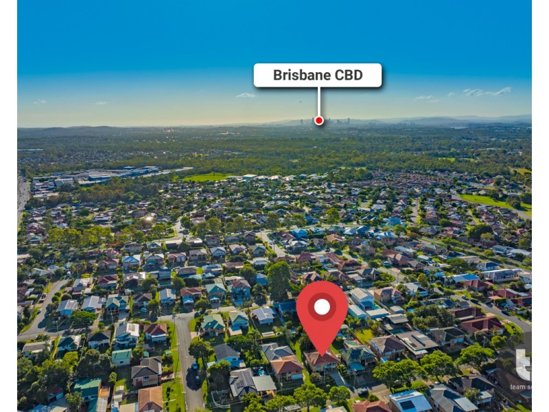 14 Glenjustins Street, Wynnum West QLD 4178