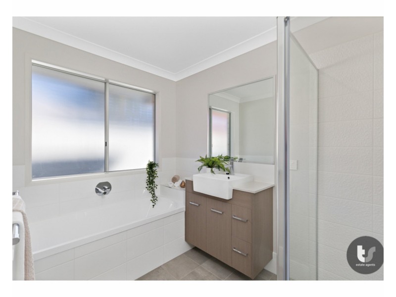 4a Julieanne Court, Cleveland QLD 4163