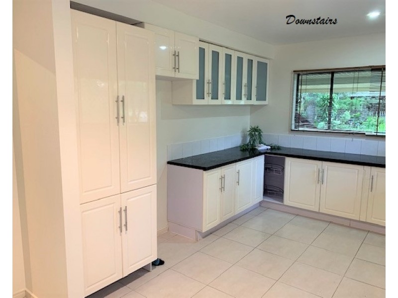3 Phillips Street, Coochiemudlo Island QLD 4184