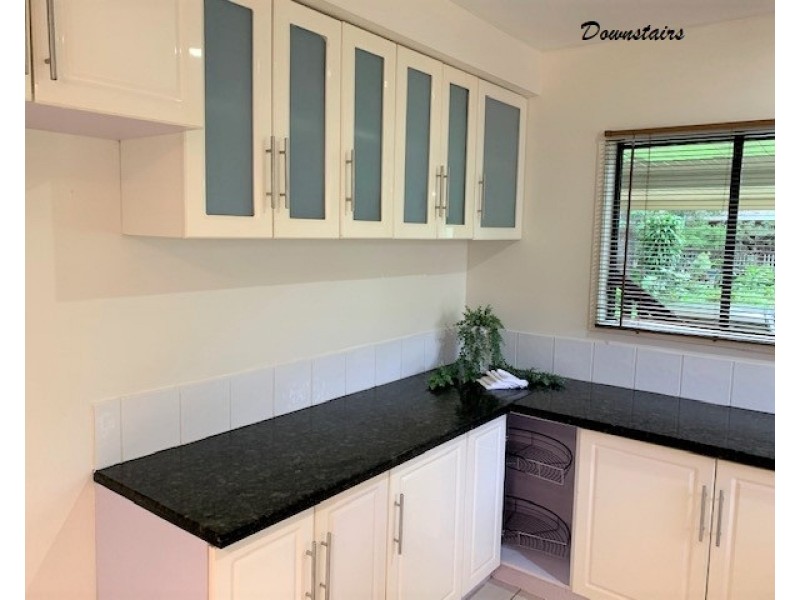 3 Phillips Street, Coochiemudlo Island QLD 4184