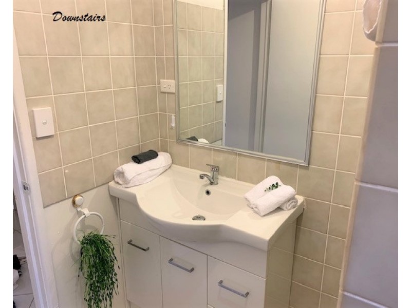 3 Phillips Street, Coochiemudlo Island QLD 4184