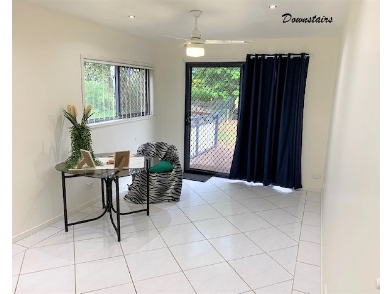 3 Phillips Street, Coochiemudlo Island QLD 4184