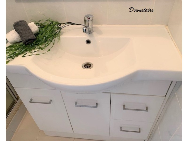 3 Phillips Street, Coochiemudlo Island QLD 4184