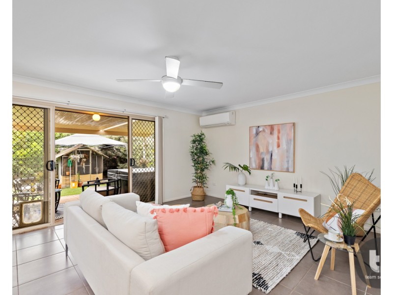 11 Dory Close, Redland Bay QLD 4165