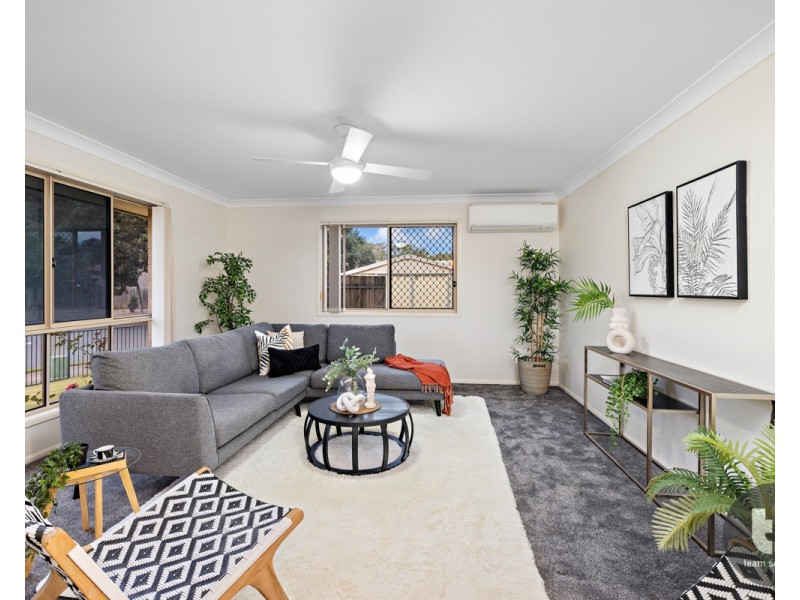 11 Dory Close, Redland Bay QLD 4165