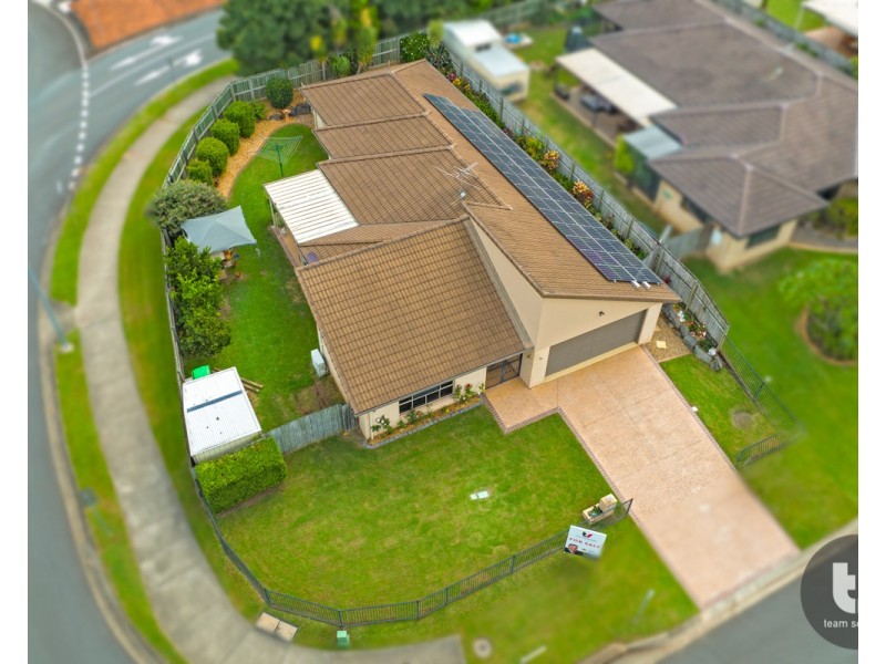 11 Dory Close, Redland Bay QLD 4165
