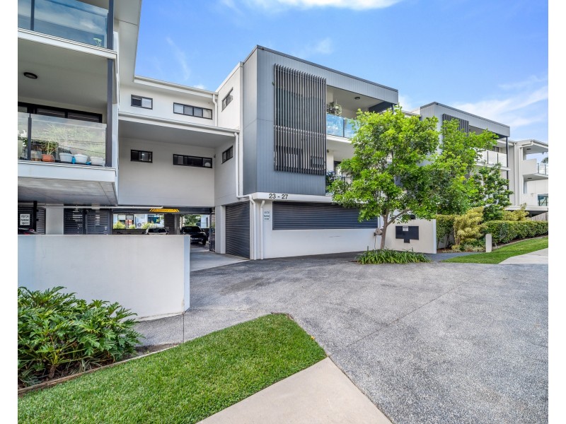 1/23 Waratah Avenue, Carina QLD 4152