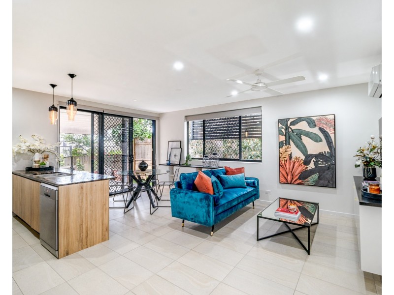 1/23 Waratah Avenue, Carina QLD 4152