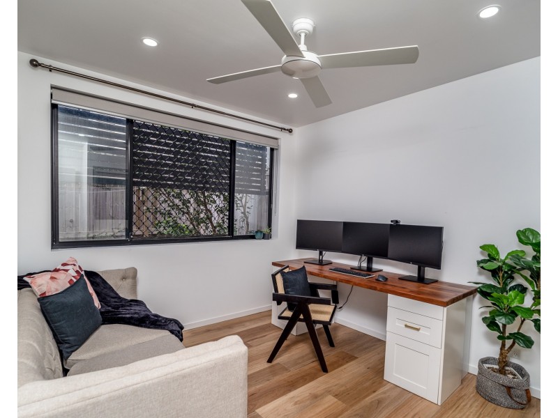 1/23 Waratah Avenue, Carina QLD 4152