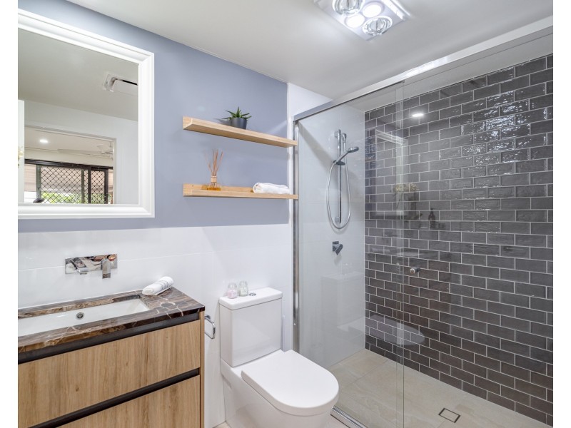 1/23 Waratah Avenue, Carina QLD 4152