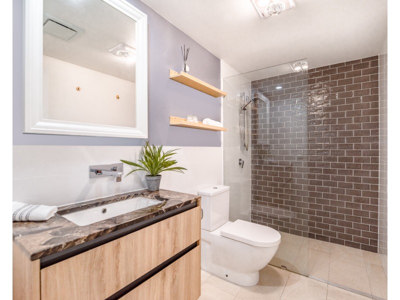 1/23 Waratah Avenue, Carina QLD 4152