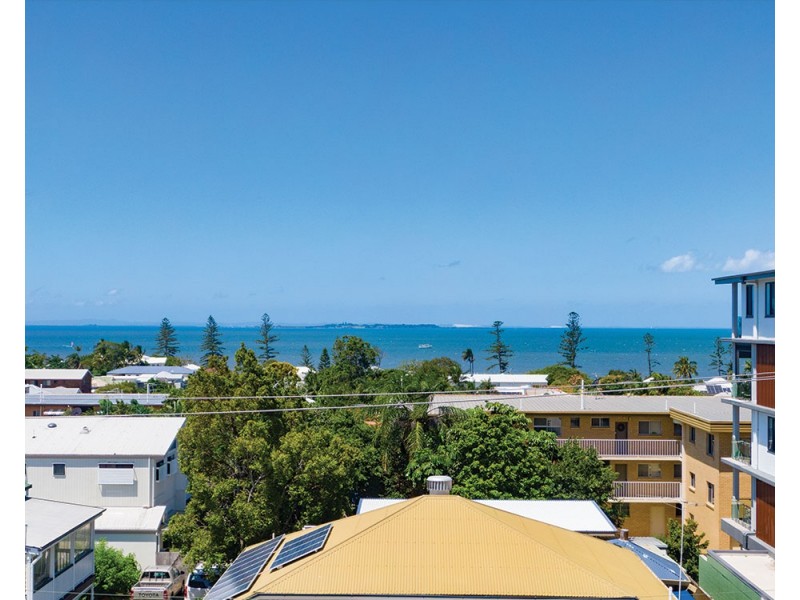 301/39 Bay Terrace, Wynnum QLD 4178