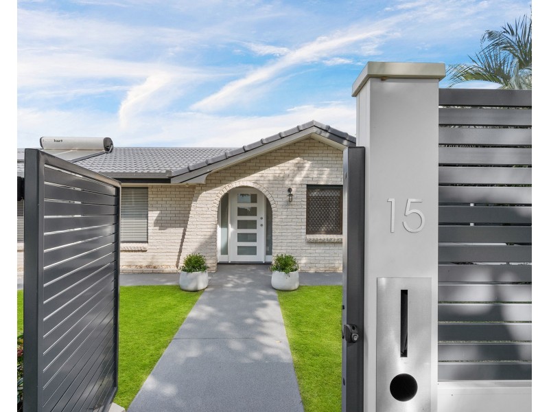 15 Glen Nevis Street, Mansfield QLD 4122