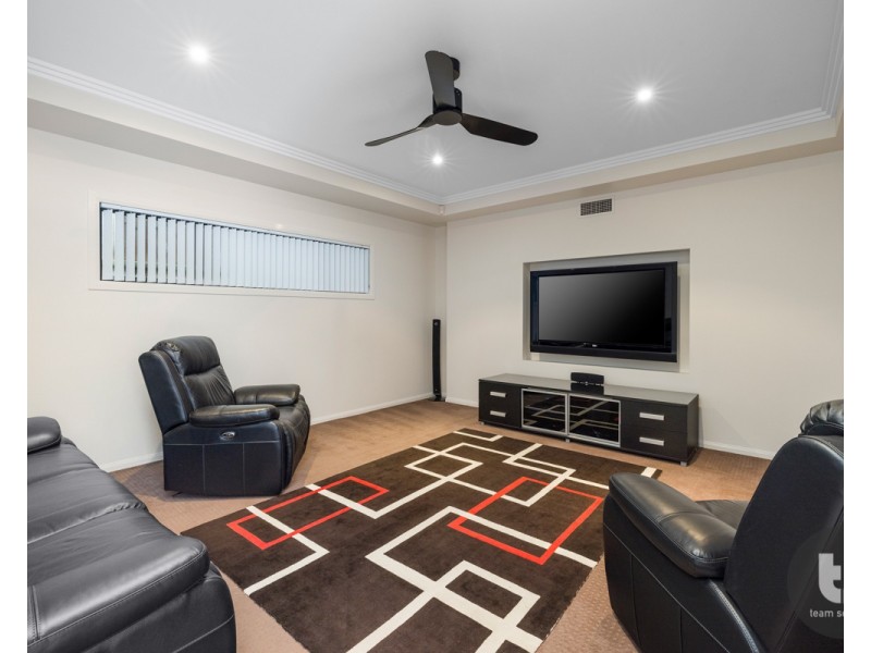 14 Bay Crest Place, Thornlands QLD 4164