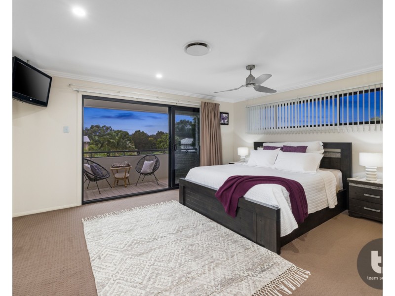 14 Bay Crest Place, Thornlands QLD 4164