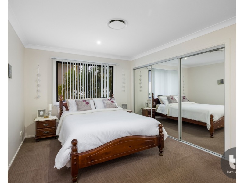 14 Bay Crest Place, Thornlands QLD 4164