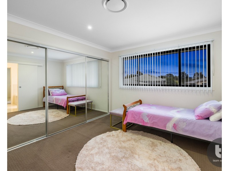 14 Bay Crest Place, Thornlands QLD 4164