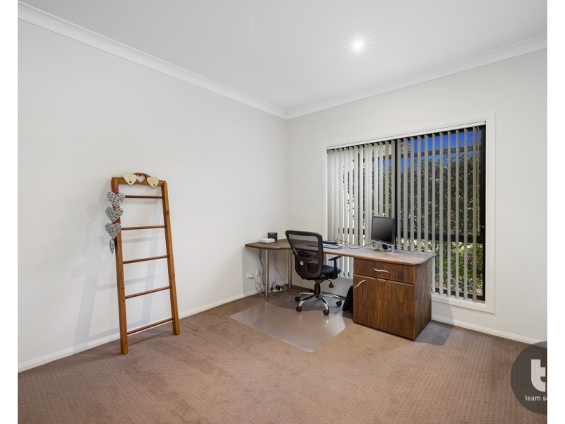 14 Bay Crest Place, Thornlands QLD 4164