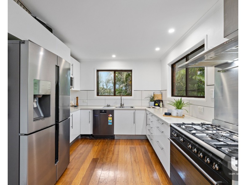 72 Beach Street, Cleveland QLD 4163